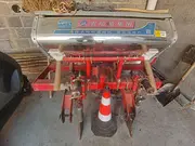 自己家用的   没怎么出力   八成新