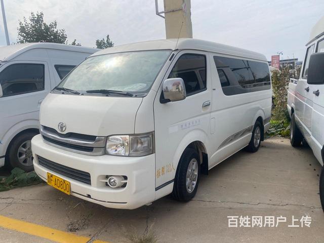 进口丰田海狮10座：13座： 10座：的图片