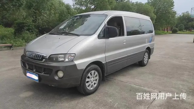 11年江淮瑞风加长版商务车面包车的图片