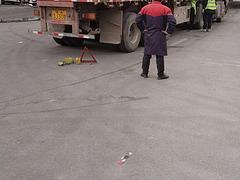 东风 天龙 半挂车 标箱