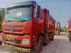 二手国五180马力大运前四后四自卸车5米货箱