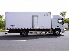 6.8米上汽红岩杰豹冷藏车（国六）包上户可分期