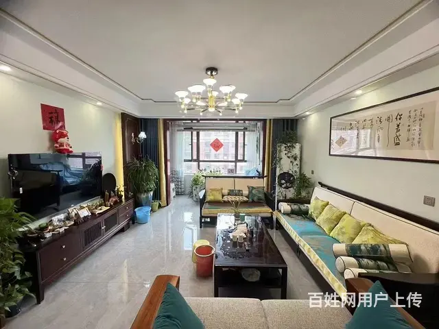 鸿润城 普通住宅 精装修双气双证的图片