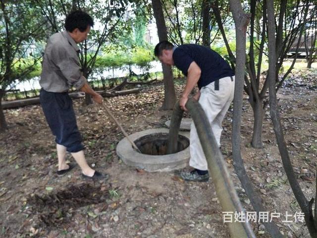 服务内容: 化粪池疏通 服务范围: 黄陂新洲 联系人: 余师傅 联系