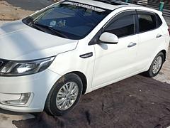 起亚 起亚K2 2015款 K2-两厢 1.4 手动 GLS