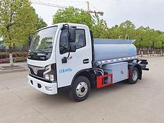 低价出国六东风福瑞卡蓝牌供液车