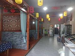 龙泉北路东城名景北门餐饮饭店吉转（精美大单间！门