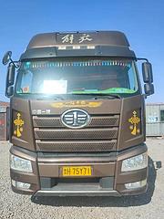 解放J6P二手牵引车 550马力 带液缓 国五排放