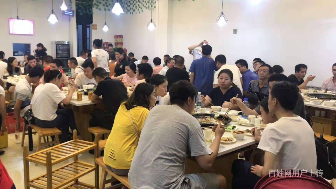 非中介巴南盈利餐馆生意转让at
