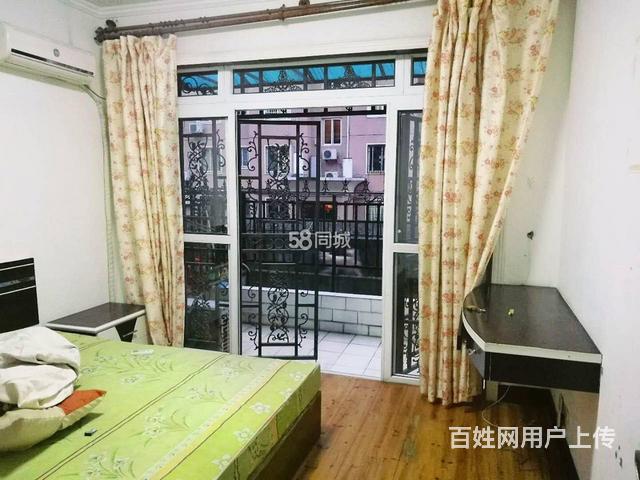 维多利亚广场南苑 普通住宅2厅 精装修的图片
