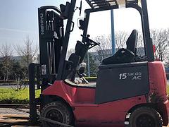 低价出售精品力至优1.5吨全交流电动二手叉车