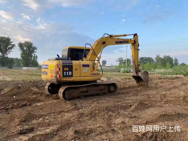 急售 小松PC110-7，二手挖掘机 证件齐全的图片