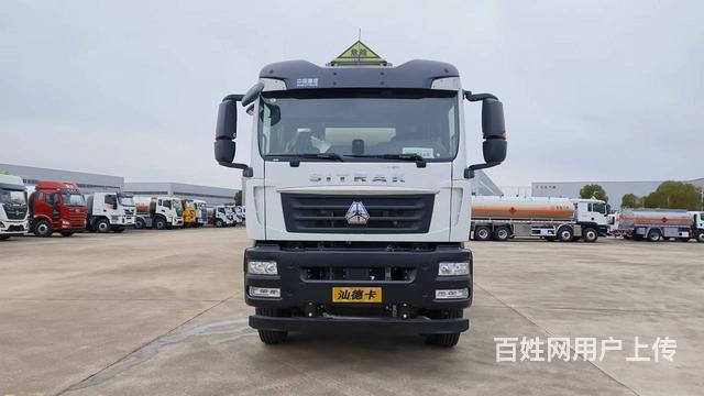 汕德卡20吨油罐车新车优惠几万处理的图片