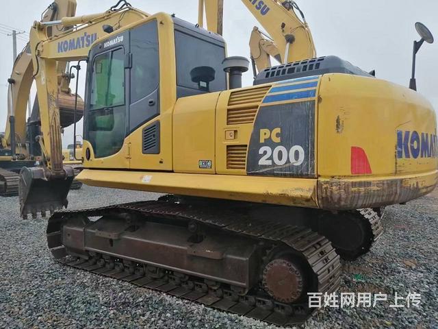 遵义二手挖掘机小松240、200、220神钢210的图片
