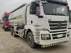 17年二手德龙水泥罐车 后八轮 300马力潍柴动力