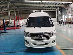 纯电动新能源面包冷藏车，与生俱来一张进川通行脸