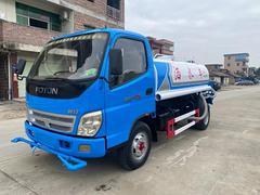 奥铃汽刹3.8发动机6方洒水车
