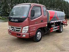 厂家直销绿化洒水车 吸粪车 扫路车 吸尘车 垃圾车