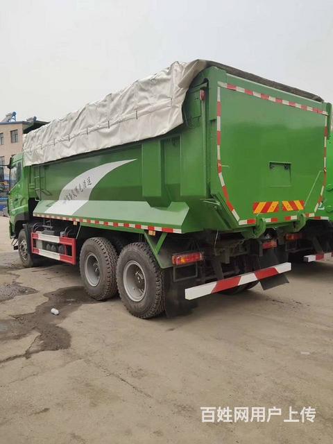 出售库存斯太尔渣土车 5.8米u型环保斗 后八轮
