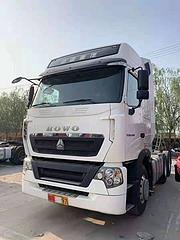 二手豪沃牵引车 国五 440马力 双驱轻体 带液缓