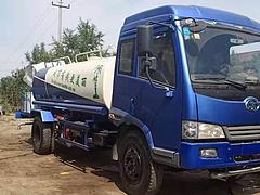 专业定做洒水车，有现货也可按需求定做