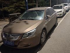 比亚迪G6 2011款 1.5TI 手动 尊贵型