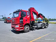 国六牵引头20吨折臂随车吊 生产基地