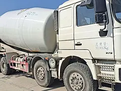 搅拌车