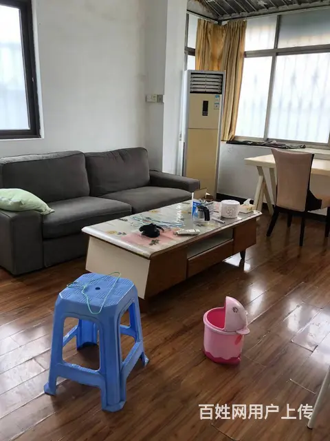 2房一厅业主直租民水民电的图片