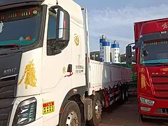 出售东风柳汽乘龙H7，九米六平板车