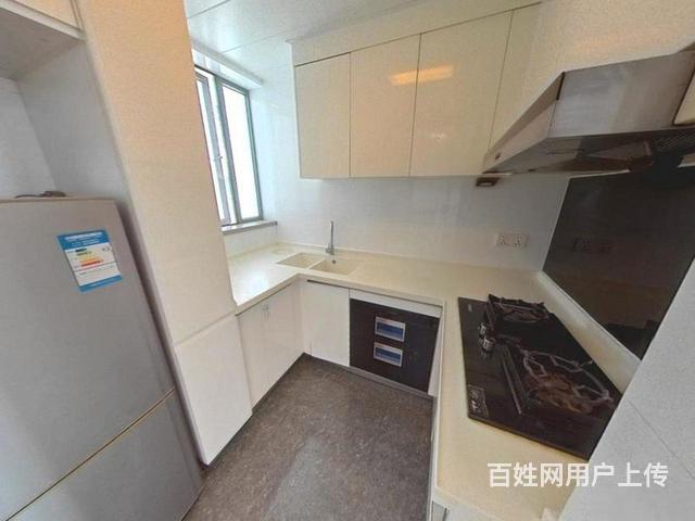 前山轻轨站楼上  中高层河景 2房2厅 环宇城一期  东南向的图片