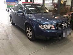 奥迪A4 2004款 3.0 手自一体 Quattro 尊享