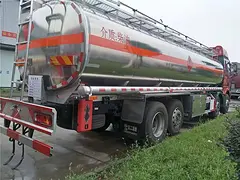前四后六解放J6加油车 油罐车 车到付款无风险