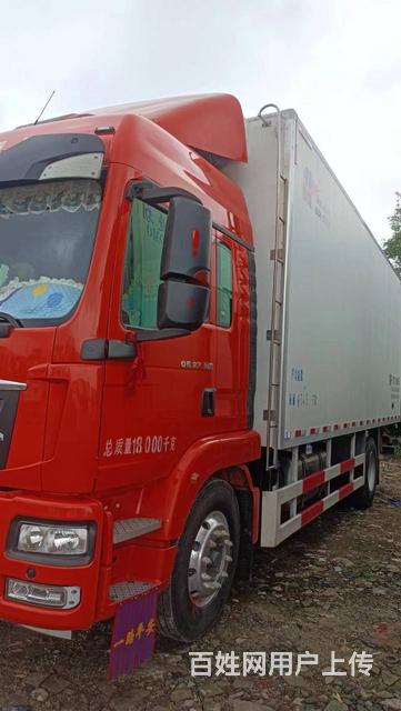 急售精品汕德卡6米8冷藏车，轮胎九成新的图片