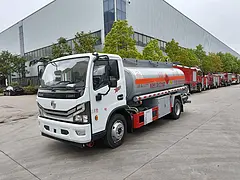 国六东风多利卡八吨油罐车 玉柴165马力 超强省油