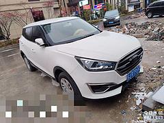 众泰T300 2017款 1.5T 无级 尊享型双色