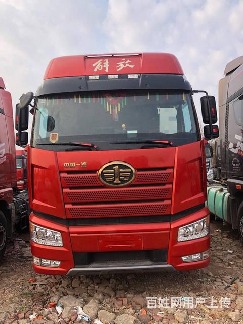 低价出售精品国五解放j6p领航版550马力牵引车