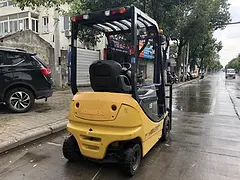 个人二手3米小松电动叉车 原装侧移二手叉车