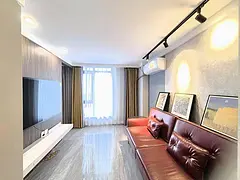 钻石湾时代海，一室一厅家具全新，未来里星光照澜悦和