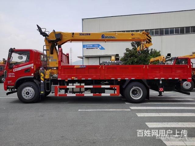 不超重东风8吨随车吊 手续齐全价格合理的图片