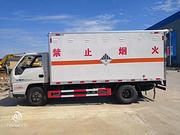 山东 江铃危险品厢式运输车