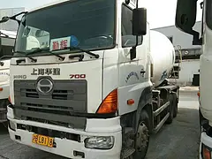 常年收售各种品牌二手搅拌车，二手混凝土搅拌车