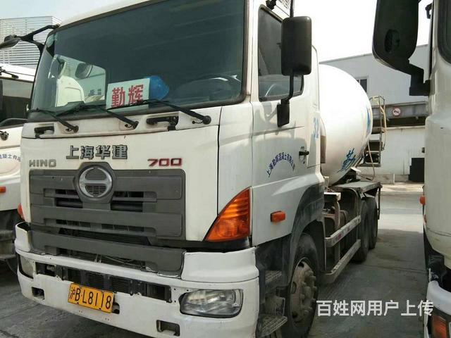 常年收售各种品牌二手搅拌车，二手混凝土搅拌车的图片