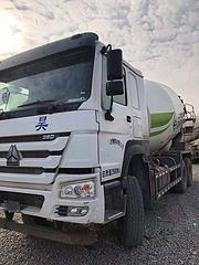 大14方 二手豪沃搅拌车 380马力 国五凌宇上装
