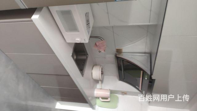 家具家电齐全的图片