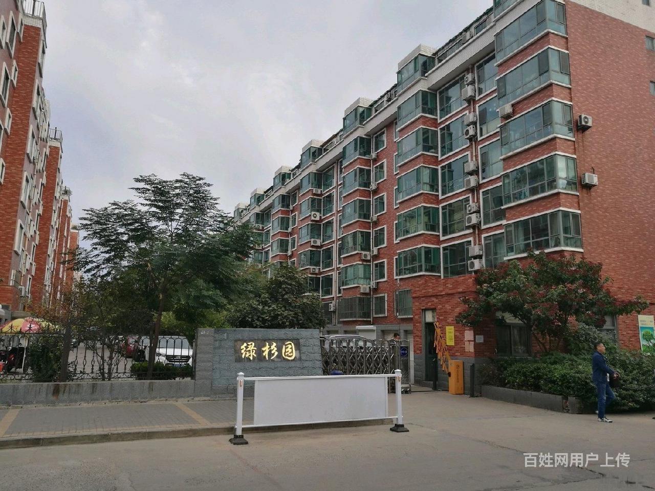 实图 绿杉园小区四楼带车库,住宅和车库可单独出售