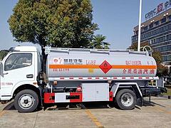 东风福瑞卡 8吨10吨油罐车 新车二手价