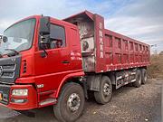 19年国五轩德X6轻型前四后八自卸车，大箱7米6