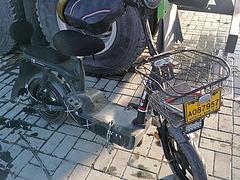 电动自行车