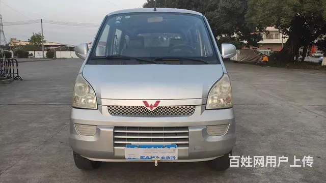 五菱荣光面包车车况好的图片